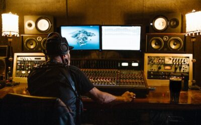 L&rsquo;intérêt pour un Artiste d&rsquo;Être Son Propre Producteur de Musique en 2024 : Avantages et Opportunités