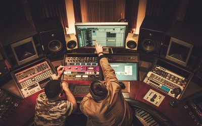 L&rsquo;Intérêt d&rsquo;Avoir un Manager pour un Artiste Musicien en Début de Carrière : Avantages et Raisons de Collaboration