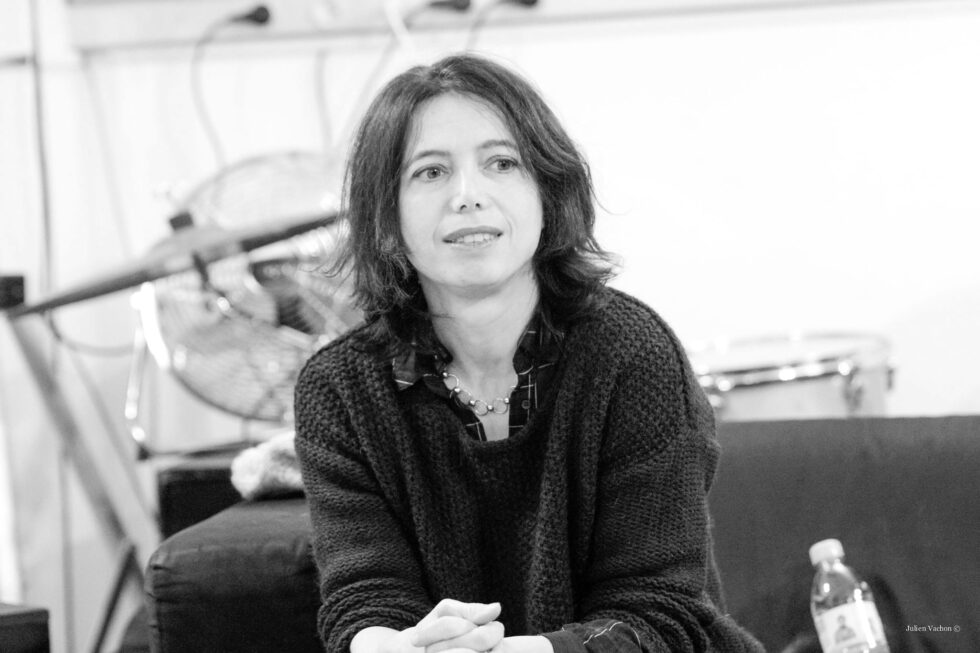 L’Atelier de Cédric avec Aurélie Ullrich : Production audiovisuelle, image des artistes et stratégie indépendante – SLO SLO