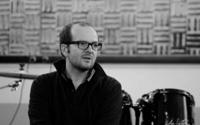 L&rsquo;Atelier de Cédric avec David Scrima : de l’illustration à la chanson, le parcours d’un artiste protéiforme