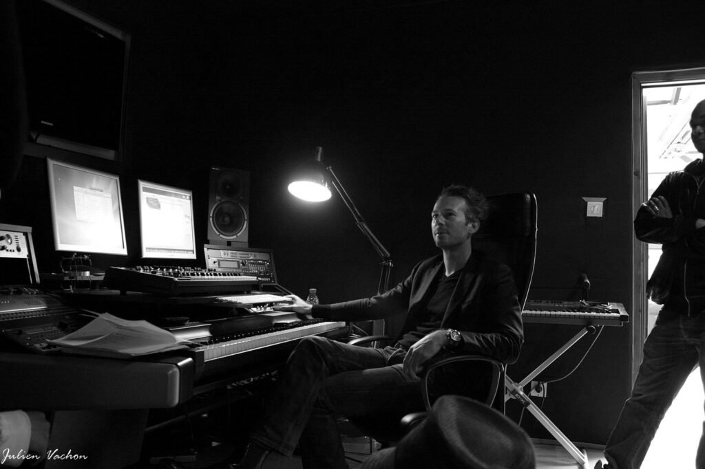 Brice Davoli — Studio Omega