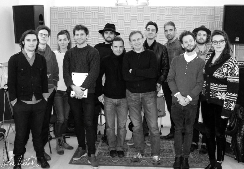 Jean-Michel Canitrot avec les participants de L'Atelier de Cédric