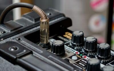 IA et production musicale : comment l&rsquo;intégrer à son studio sans perdre son identité artistique ?