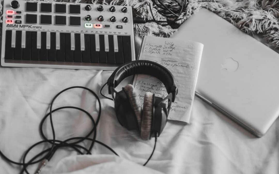 Groover : comment promouvoir sa musique et obtenir des retours de médias sans gros budget