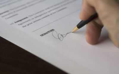 Avocat en musique (entertainment lawyer) : rôle, missions, formation et salaire