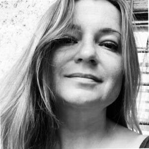 Ania Burzynska
